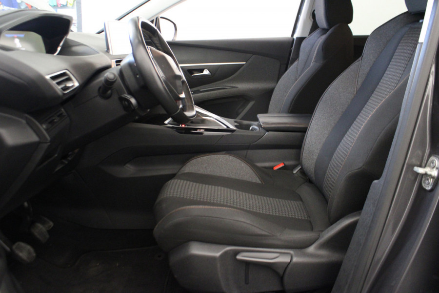 Peugeot 5008 1.2 PureTech Blue Lease Executive |Navi|