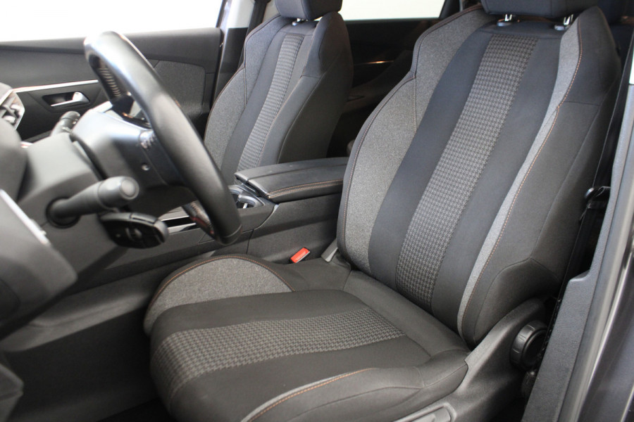 Peugeot 5008 1.2 PureTech Blue Lease Executive |Navi|