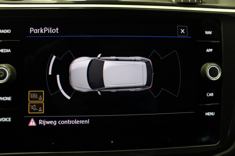 Volkswagen Tiguan 1.5 TSI ACT Comfortline Business |Navi|Stoelverwarming|