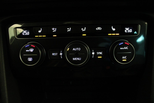 Volkswagen Tiguan 1.5 TSI ACT Comfortline Business |Navi|Stoelverwarming|