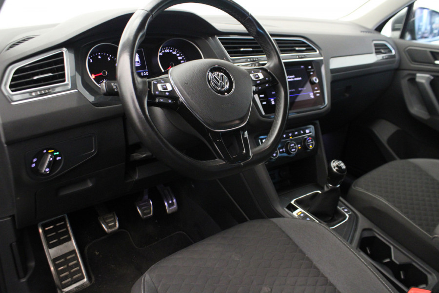 Volkswagen Tiguan 1.5 TSI ACT Comfortline Business |Navi|Stoelverwarming|