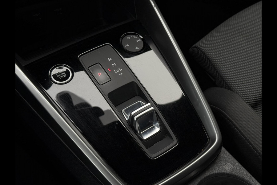 Audi A3 Sportback 30 TFSI Aut. Advanced ed. | Virtual | ALU | Navi | ECC | Carplay |