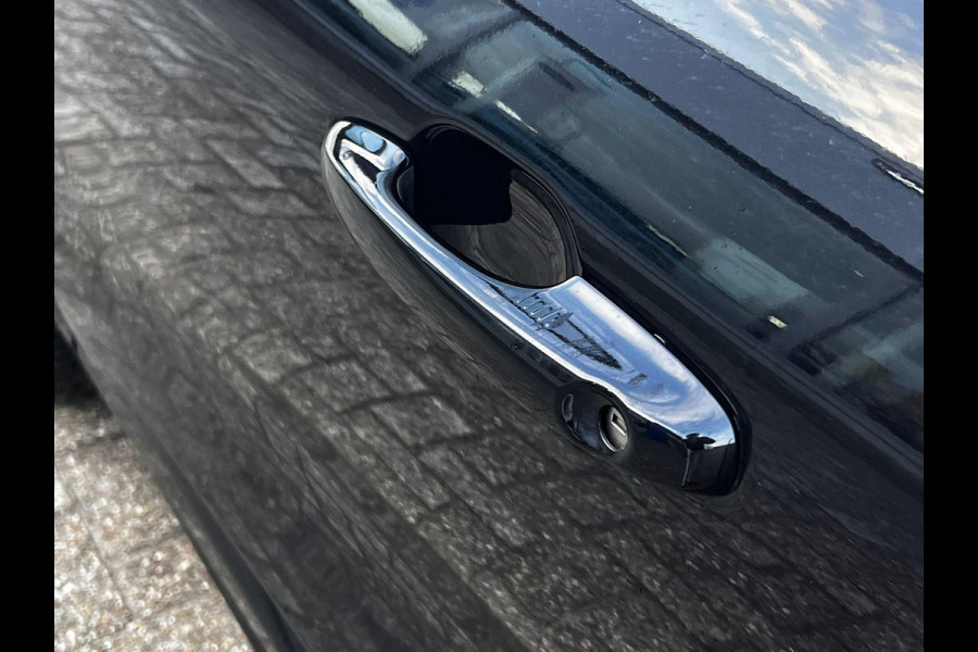 Ford Kuga 1.5 EcoBoost ST-Line 150pk | Winterpack | 19 inch lichtmetalen velgen | elektrisch bedienbare achterklep