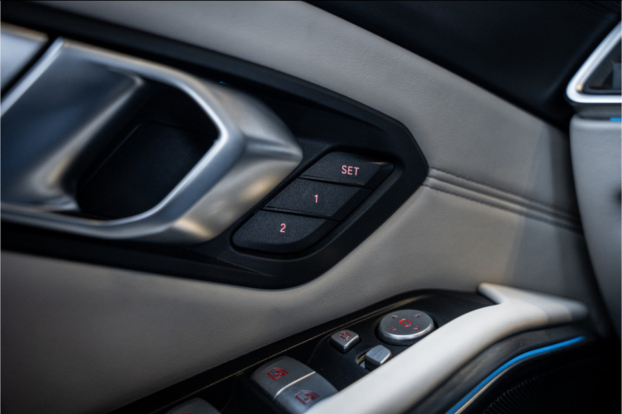 BMW 3-serie 330e High Executive - M Sport | Panorama | H&K | Memory | ACC