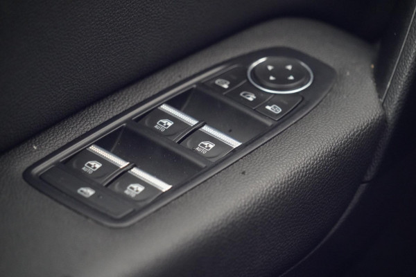 Renault Captur 1.3 TCe 130 Edition One / NL-Auto / 32dkm NAP / Automaat / Bose / Navi / Stuurverw. / Camera