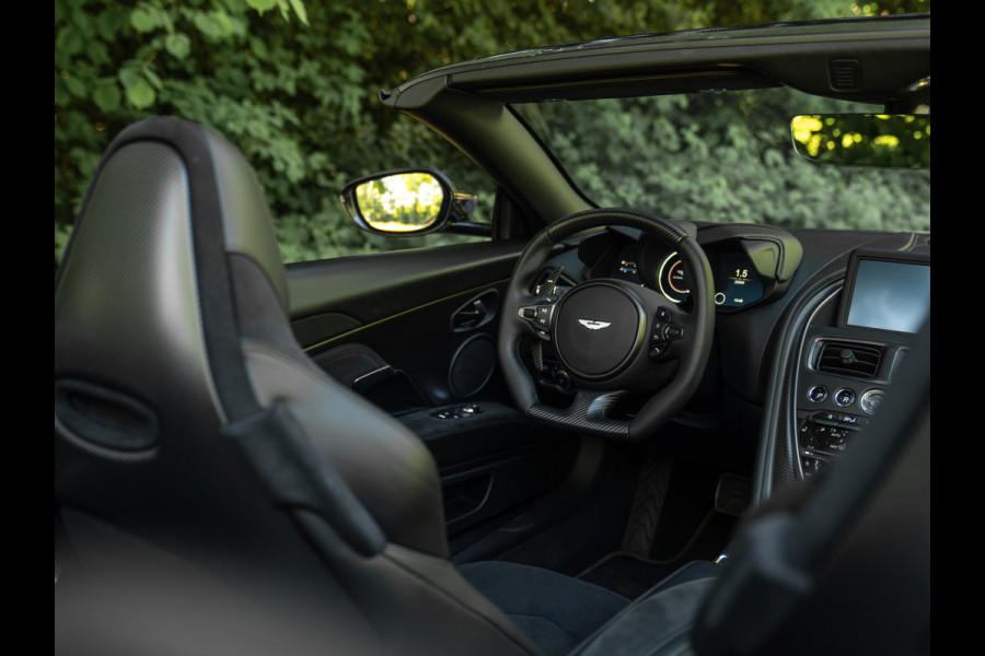 Aston Martin DBS Volante 5.2 V12 Superleggera | China Grey | Carbon Body Pack | Sports Plus Seats | Premium audio