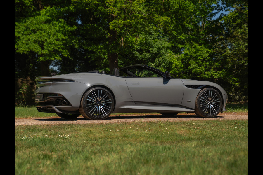 Aston Martin DBS Volante 5.2 V12 Superleggera | China Grey | Carbon Body Pack | Sports Plus Seats | Premium audio