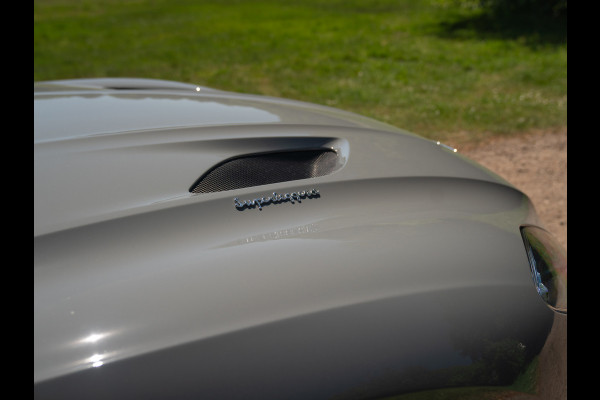 Aston Martin DBS Volante 5.2 V12 Superleggera | China Grey | Carbon Body Pack | Sports Plus Seats | Premium audio