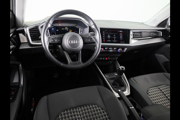 Audi A1 Sportback 30 TFSI Pro Line 110pk | S-line interieur | Climatronic | 17 inch lichtmetalen velgen | Navigatie via App
