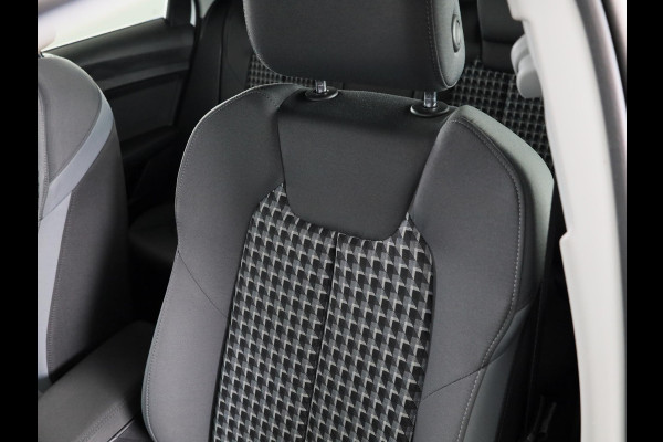 Audi A1 Sportback 30 TFSI Pro Line 110pk | S-line interieur | Climatronic | 17 inch lichtmetalen velgen | Navigatie via App