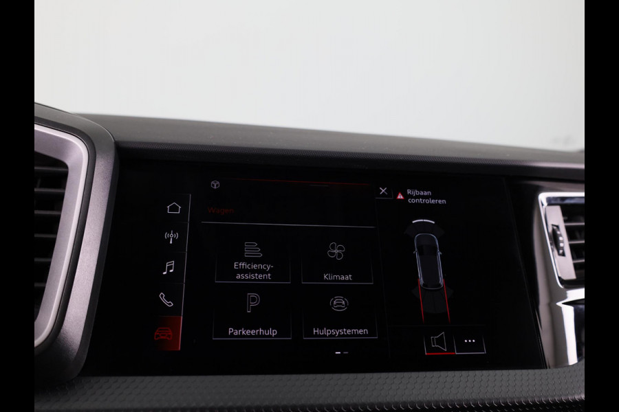 Audi A1 Sportback 30 TFSI Pro Line 110pk | S-line interieur | Climatronic | 17 inch lichtmetalen velgen | Navigatie via App
