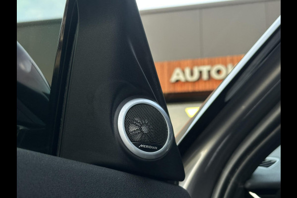 Land Rover Range Rover Evoque 2.0 P200 AWD R-Dynamic Panoramadak Meridian Stoelverw. Virtual Dash Matrix LED