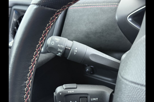 DS DS 3 Crossback DS Performance 50 kWh Navi180°Camera Apple Carplay Android Auto 1/2 Leer Ecc Cruise Control Pdc Business SOH 92% Stoelverwarming Lmv Led DAB Isofix Privacy Glas Keyless 1e Eigenaar Origineel Nederlandse Auto