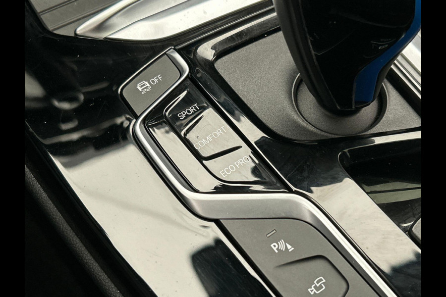 BMW iX3 High Executive 80 kWh | Pano/Dak | Harman/Kardon | Trekhaak | Head/Up | Camera