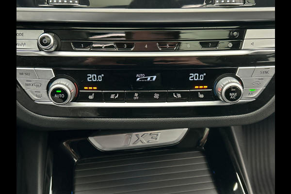 BMW iX3 High Executive 80 kWh | Pano/Dak | Harman/Kardon | Trekhaak | Head/Up | Camera