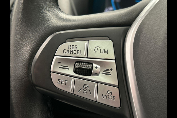 BMW iX3 High Executive 80 kWh | Pano/Dak | Harman/Kardon | Trekhaak | Head/Up | Camera