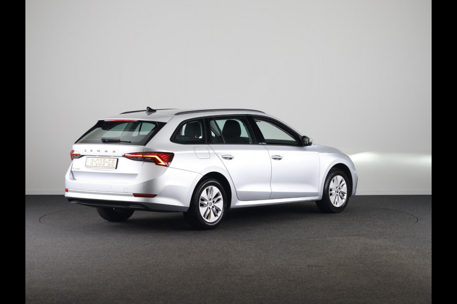 Škoda Octavia Combi 1.0 TSI Business Edition 110 pk | Verlengde garantie | Navigatie | Parkeersensoren | Apple Carplay/Android Auto | LED koplampen |