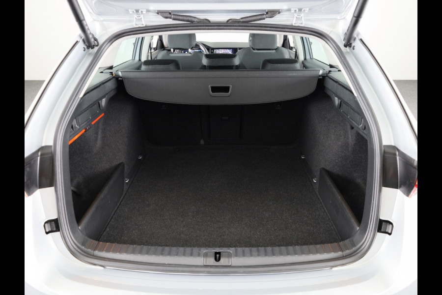 Škoda Octavia Combi 1.0 TSI Business Edition 110 pk | Verlengde garantie | Navigatie | Parkeersensoren | Apple Carplay/Android Auto | LED koplampen |
