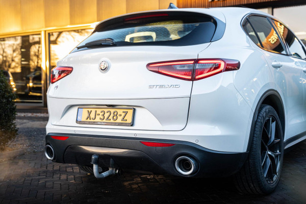 Alfa Romeo Stelvio 2.2d Super Panorama dak leer Navi trekhaak