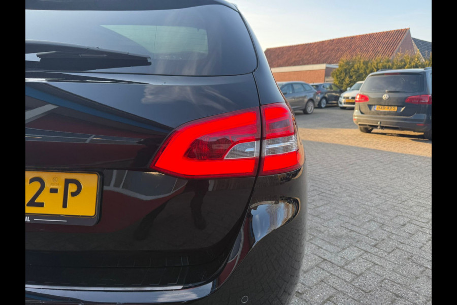 Peugeot 308 SW 1.2 PureTech 110 PK | Blue Lease Executive