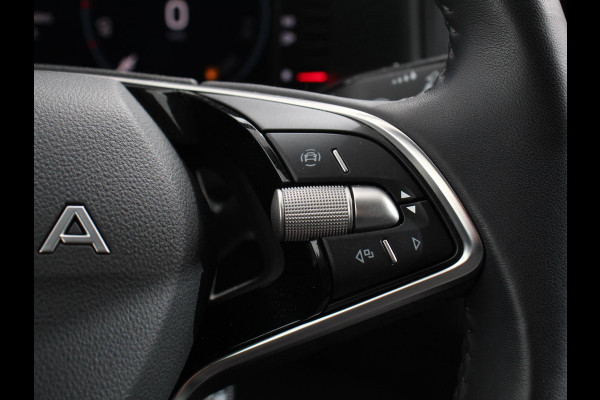 Škoda Karoq 1.5 TSI 150pk DSG ACT Selection | Navigatie | Apple Carplay/Android Auto | Camera | Parkeer sensoren | Adaptive Cruise Control | Lichtmetalen Velgen | Digitale Cockpit