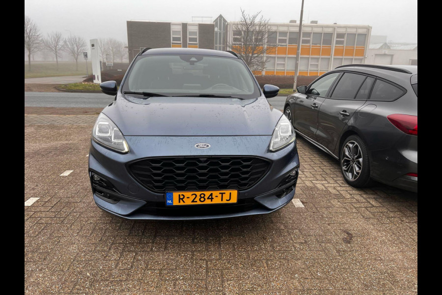 Ford Kuga 1.5 EcoBoost ST-Line X 150pk | Driver Assistance Pack | Wegklapbare Trekhaak | Winterpack | Technology Pack | 1.800kg Trekgewicht