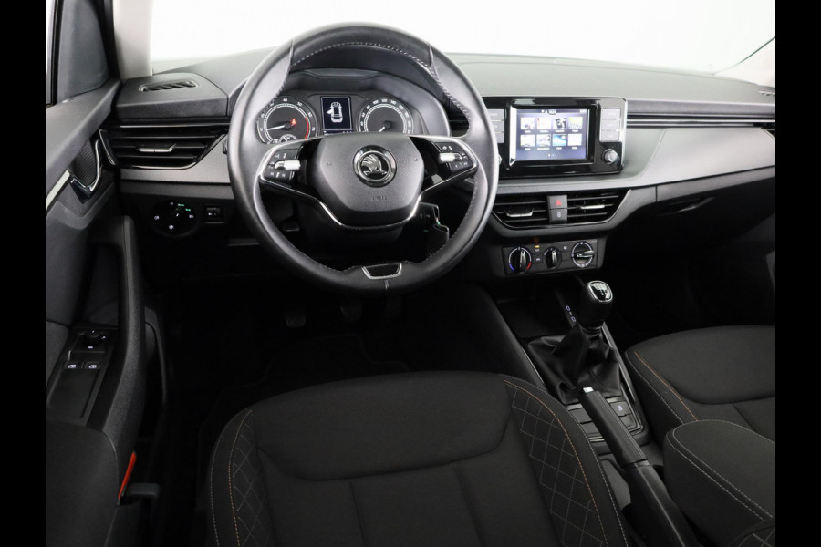Škoda Kamiq 1.0 TSI Ambition 110 pk | Verlengde garantie | Navigatie via App | Cruise control | LED koplampen |