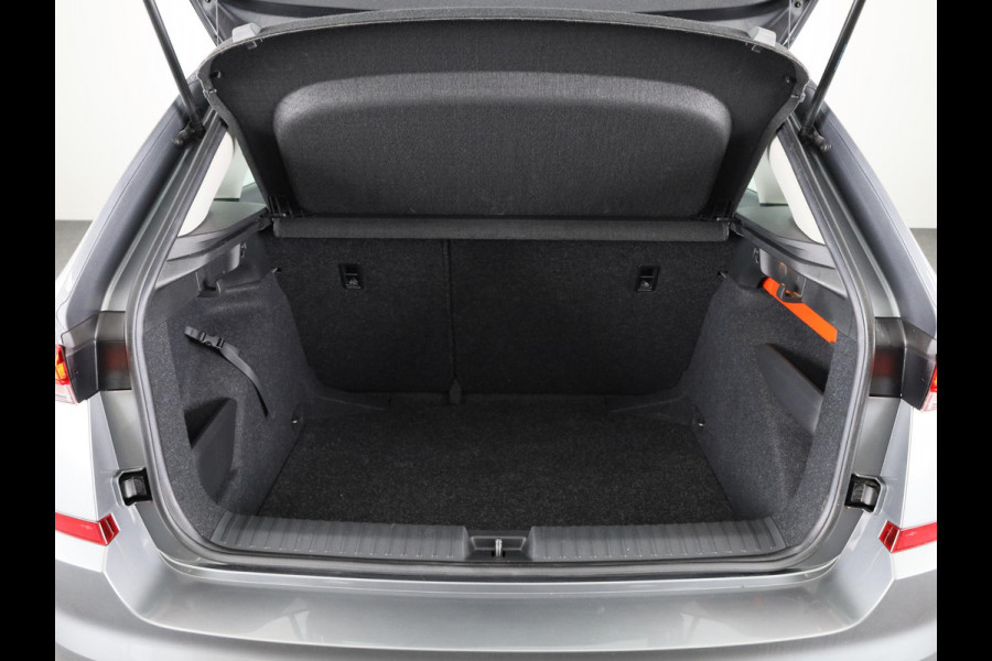 Škoda Kamiq 1.0 TSI Ambition 110 pk | Verlengde garantie | Navigatie via App | Cruise control | LED koplampen |