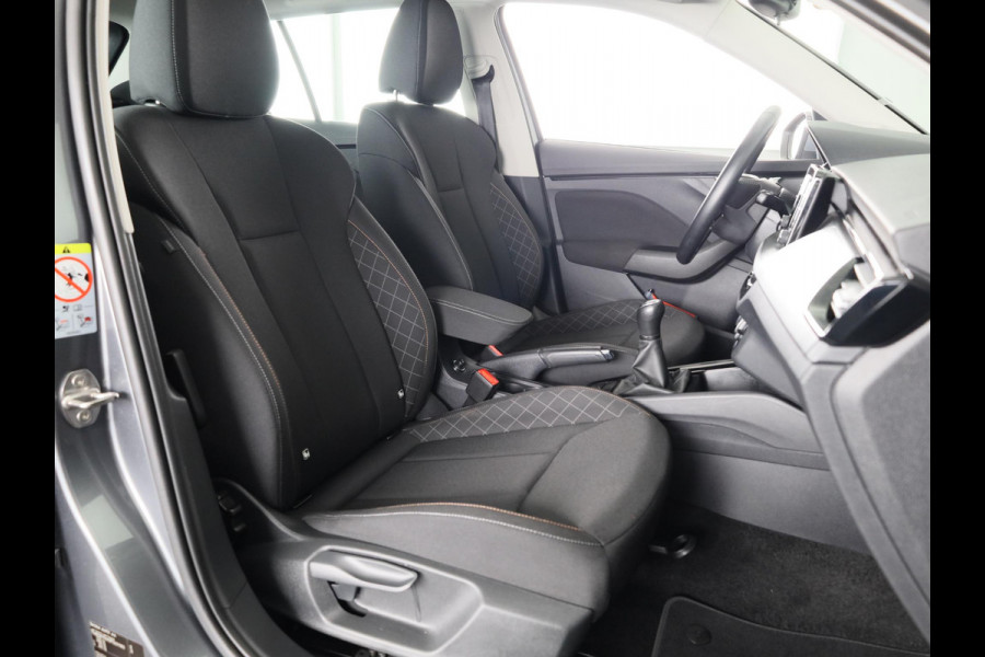 Škoda Kamiq 1.0 TSI Ambition 110 pk | Verlengde garantie | Navigatie via App | Cruise control | LED koplampen |