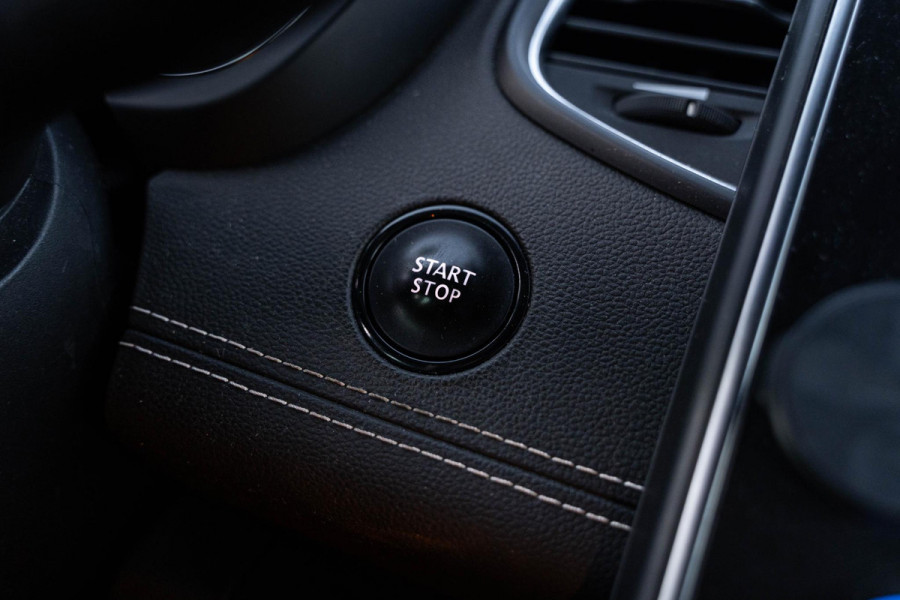 Renault Grand Scénic 1.3 TCe Intens 7p. Half leer Navi trekhaak