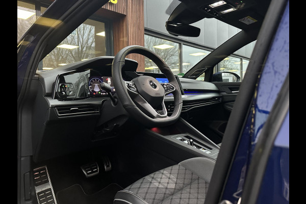 Volkswagen Golf Variant 1.5 eTSI R-Line Panoramadak, Keyless entry, Camera, LED pakket