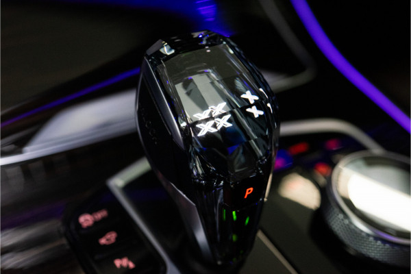 BMW X5 xDrive45e High Executive M-Sport 394PK | Pano | Individual | Sfeer | Crystal | 22'' | 12 MND Garantie