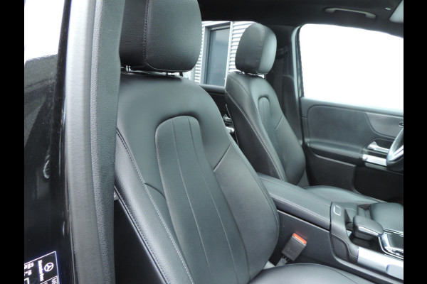 Mercedes-Benz Glb 200 Premium 7p. vol vol PANORAMADAK  night pakket