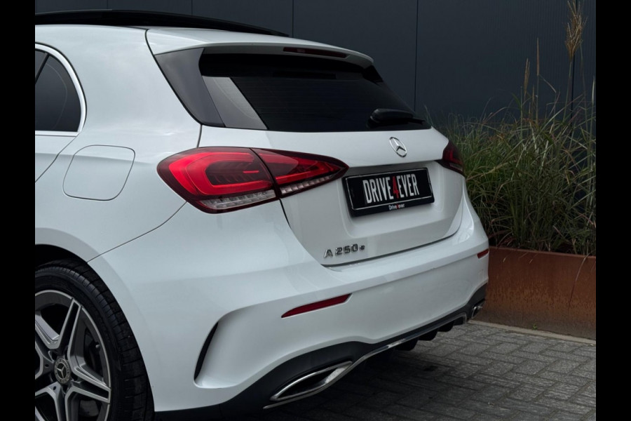 Mercedes-Benz A-Klasse 250 e AMG Line FULL PANO SFEER ECC PDC SPORTVELGEN NAVI