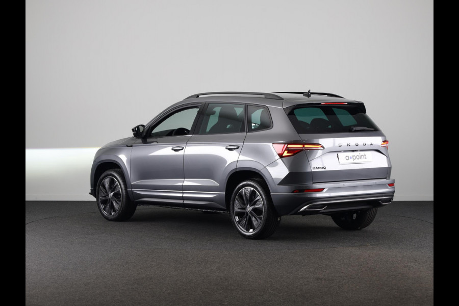 Škoda Karoq Sportline Business 1.5 TSI 150 pk 7 versn. DSG | Wegklapbare trekhaak | Travel Assist Pakket Plus