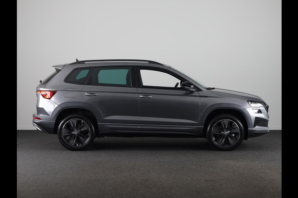 Škoda Karoq Sportline Business 1.5 TSI 150 pk 7 versn. DSG | Wegklapbare trekhaak | Travel Assist Pakket Plus