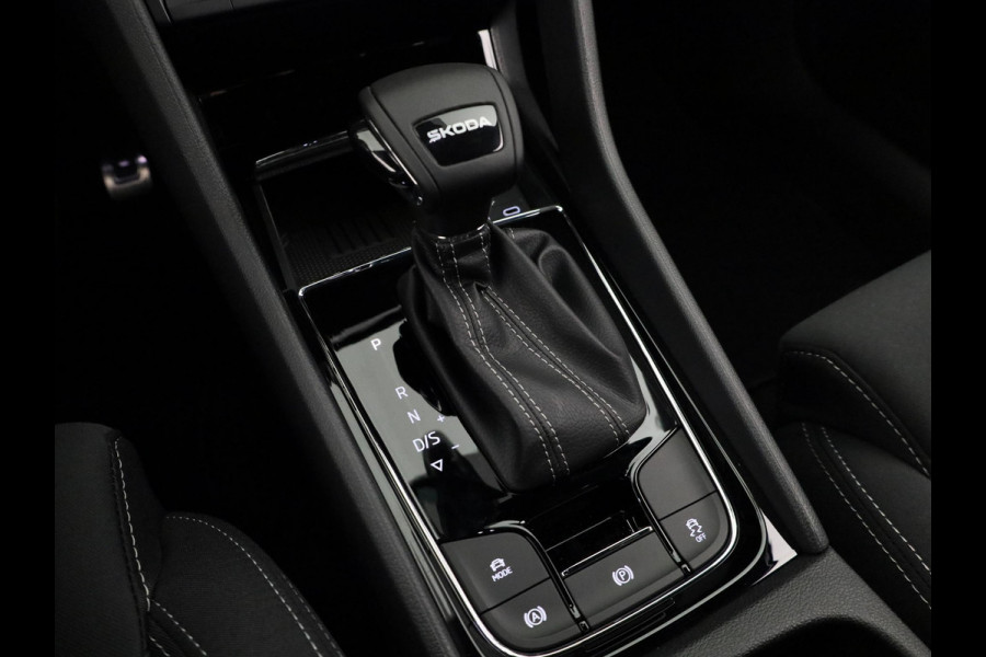 Škoda Karoq Sportline Business 1.5 TSI 150 pk 7 versn. DSG | Wegklapbare trekhaak | Travel Assist Pakket Plus