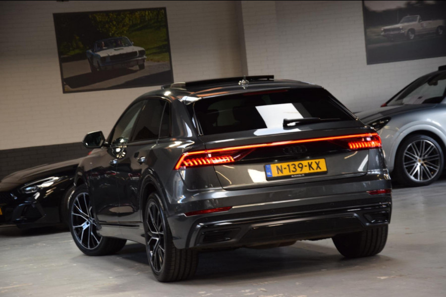 Audi Q8 55 TFSI Quattro Pro Line S *S-Line*|Panoramadak|Dealer onderhouden|ACC|