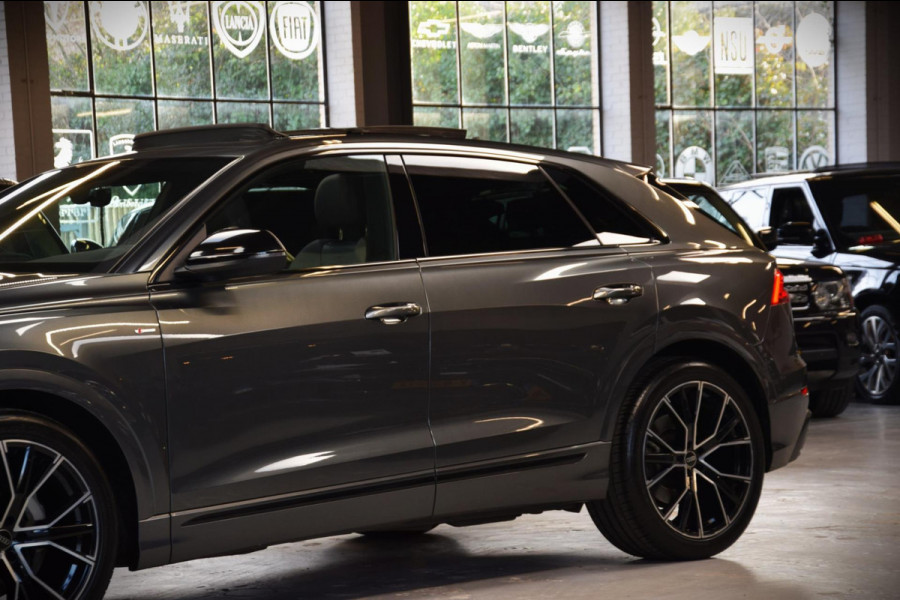 Audi Q8 55 TFSI Quattro Pro Line S *S-Line*|Panoramadak|Dealer onderhouden|ACC|
