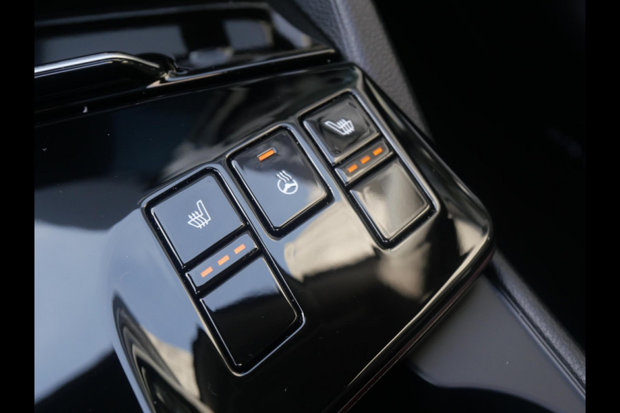 Kia Sportage 1.6 T-GDi Plug-in Hybrid AWD DynamicPlusLine | Schuif/kantel | Navi | Camera | Stoel/stuur verwarming | Elektrische stoelen