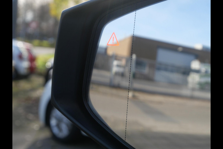 Kia Sportage 1.6 T-GDi Plug-in Hybrid AWD DynamicPlusLine | Schuif/kantel | Navi | Camera | Stoel/stuur verwarming | Elektrische stoelen