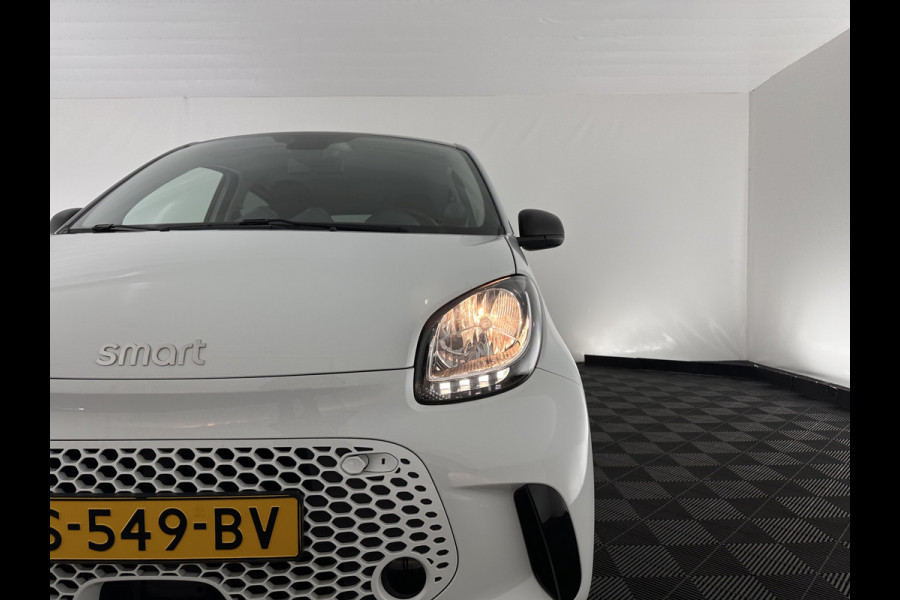 Smart Forfour EQ Comfort 18 kWh [ 3-Fase-22kW ] {SOH-96%} Aut. *HEATED-COMFORTSEATS | DAB+ | AIRCO | CRUISE | 15''ALU | PRIVACY-GLASS*