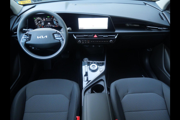 Kia Niro EV Light 64.8 kWh | Navi | Camera | Stand verwarming |
