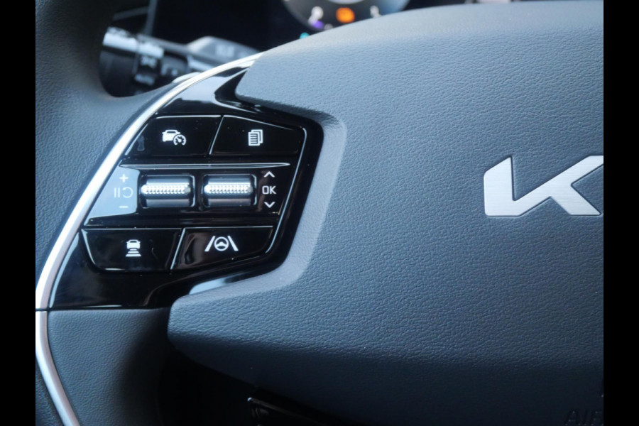Kia Niro EV Light 64.8 kWh | Navi | Camera | Stand verwarming |