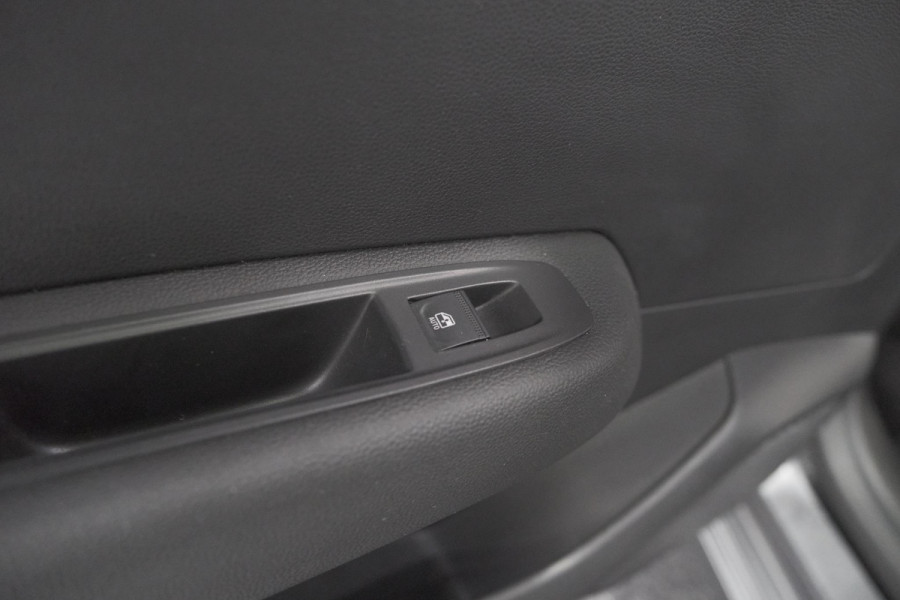 Renault Clio TCe 90 Techno | 360 Camera | Adaptieve Cruise Control | 9.3 Inch Groot Scherm