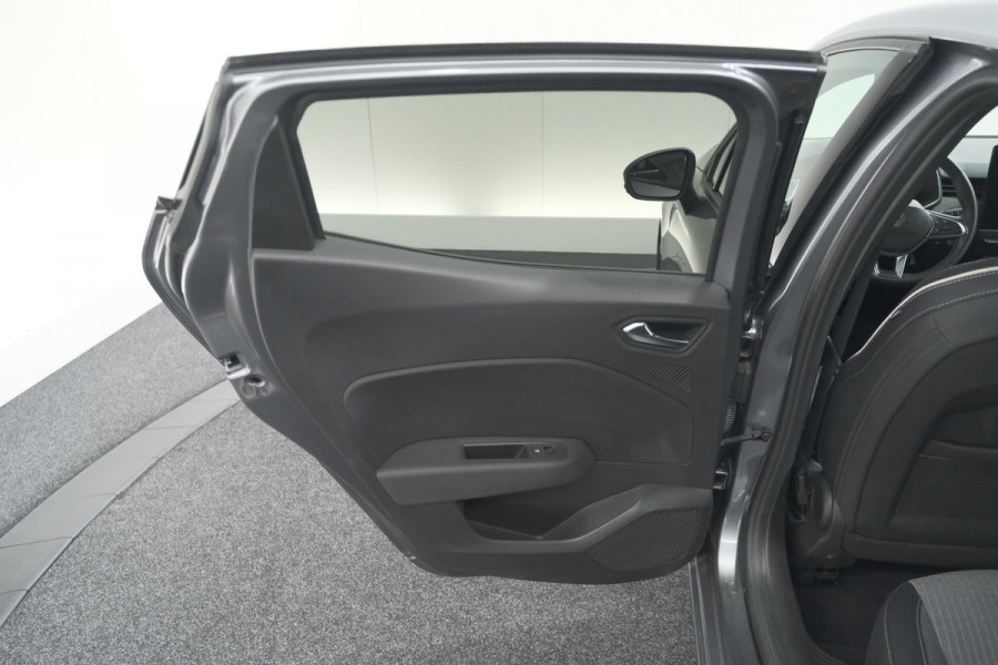 Renault Clio TCe 90 Techno | 360 Camera | Adaptieve Cruise Control | 9.3 Inch Groot Scherm