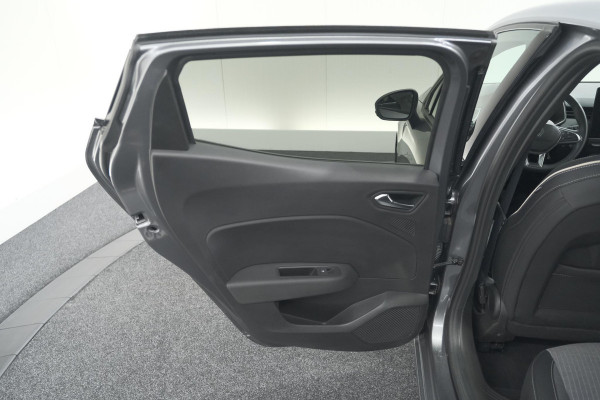 Renault Clio TCe 90 Techno | 360 Camera | Adaptieve Cruise Control | 9.3 Inch Groot Scherm