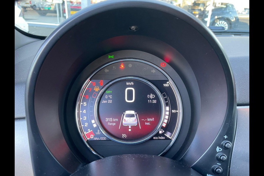 Fiat 500 1.0 Hybrid Rockstar | Panoramadak | Cruise control | Carplay/Android | Wordt verwacht, bel voor het maken van een afspraak!