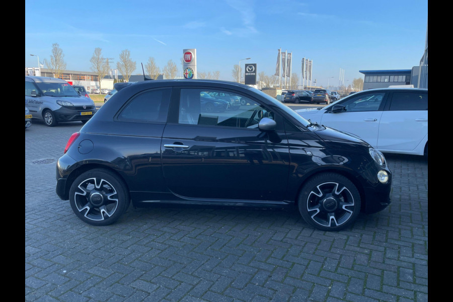 Fiat 500 1.0 Hybrid Rockstar | Panoramadak | Cruise control | Carplay/Android | Wordt verwacht, bel voor het maken van een afspraak!