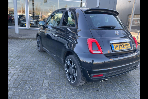 Fiat 500 1.0 Hybrid Rockstar | Panoramadak | Cruise control | Carplay/Android | Wordt verwacht, bel voor het maken van een afspraak!